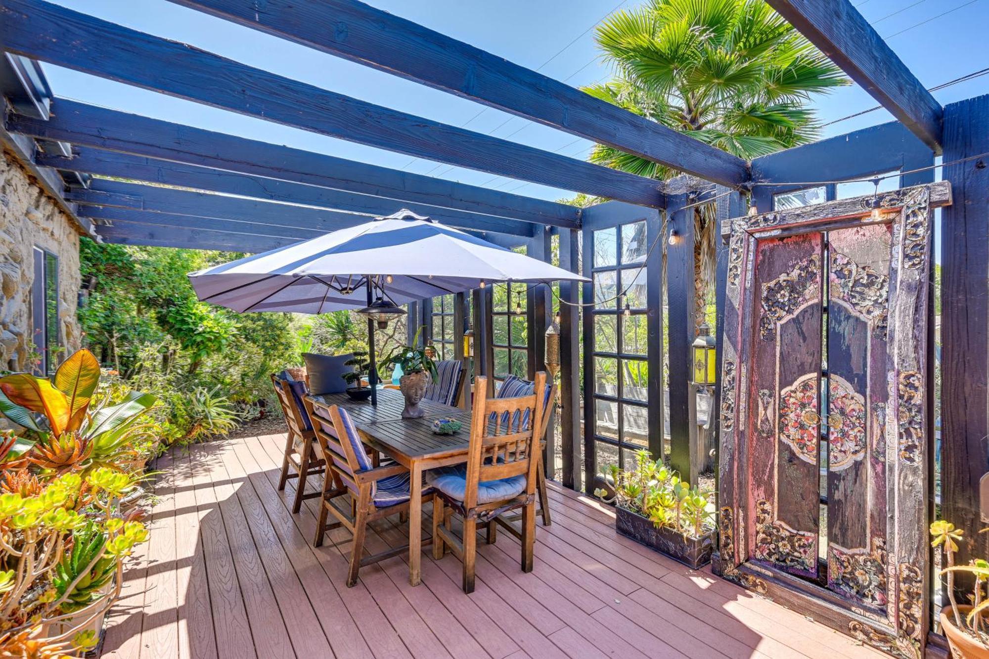 Bohemian Wonderland Benicia Bungalow With Pergola! Buitenkant foto